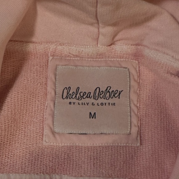 Lily & Lottie Chelsea Deboer Distressed Hoodie Size Medium Light Pink Raw Edges - Picture 9 of 13